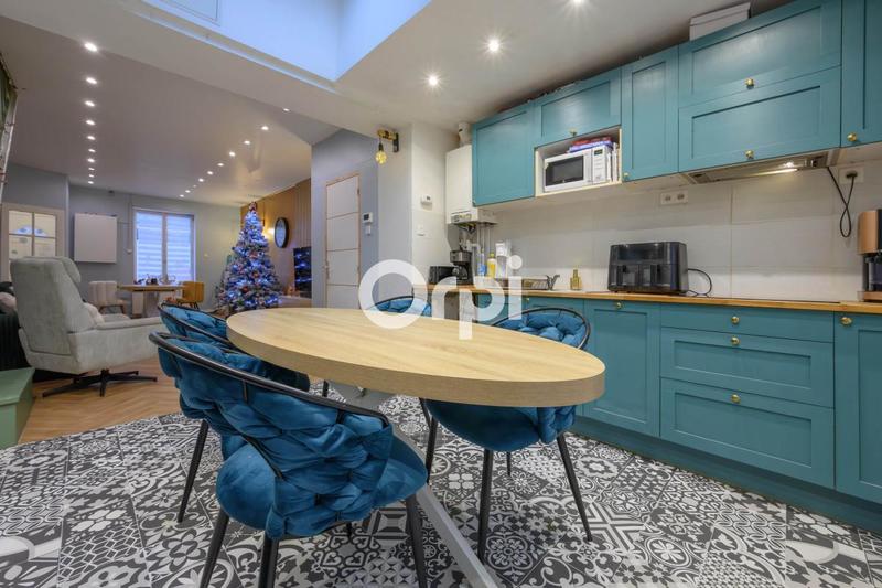 Maison - 85 m² - 4 pièces