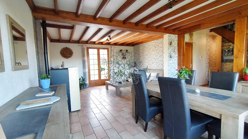 Maison - 118 m² - 6 pièces