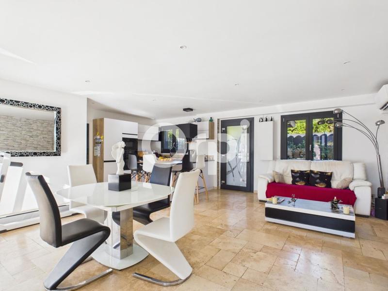 Maison - 85 m² - 3 pièces