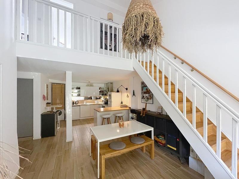 Maison - 87 m² - 4 pièces