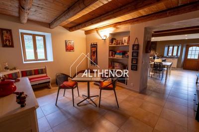 Ferme - 238 m² - 9 pièces