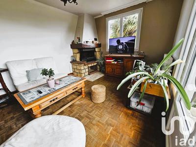 Maison - 170 m² - 9 pièces