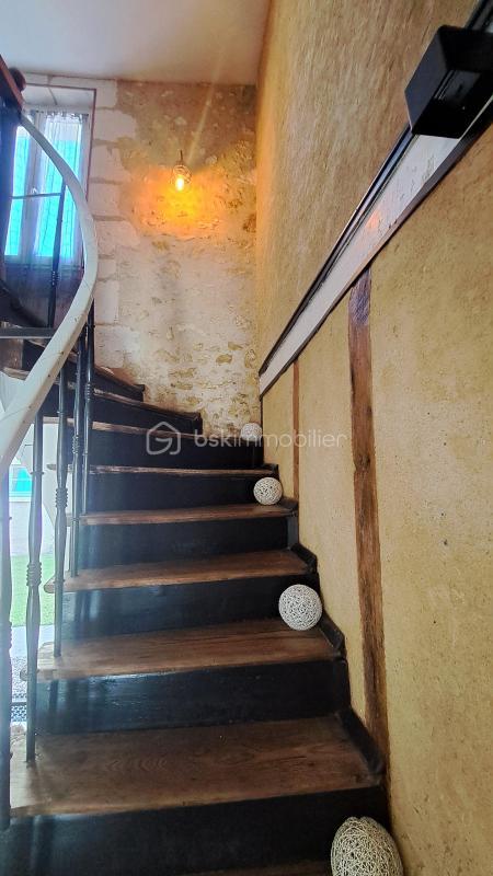 Maison chambre d'hôtes - 340 m² - 8 pièces