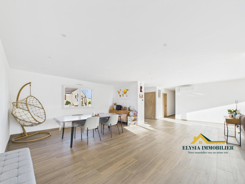 Maison - 160 m² - 6 pièces