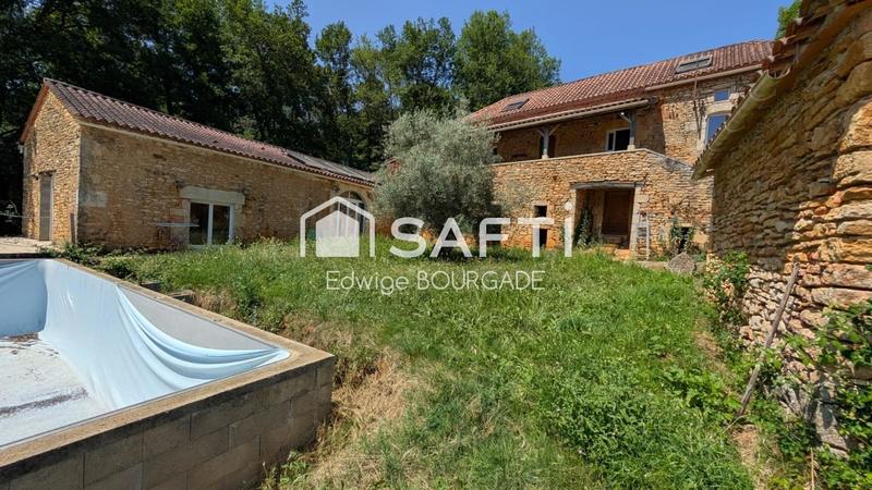 Maison - 230 m² - 4 pièces