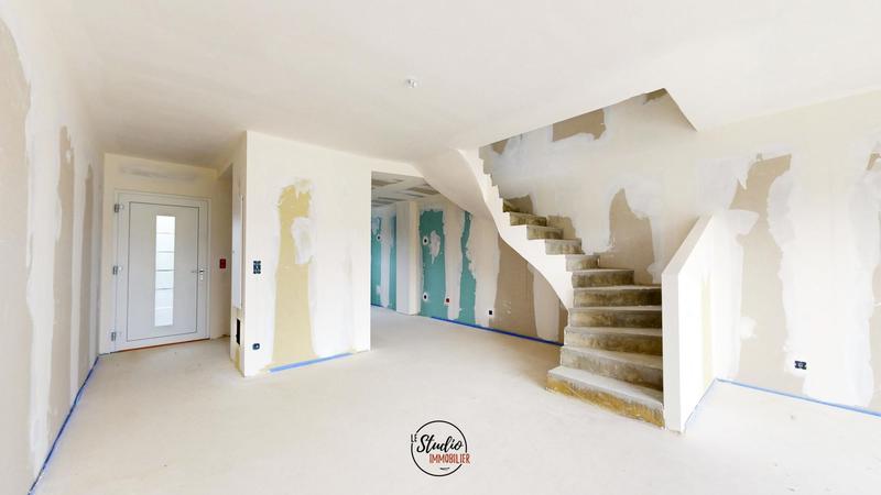 Maison - 88 m² - 4 pièces