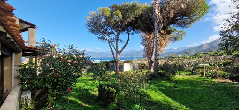 Maison - 138 m² - 6 pièces