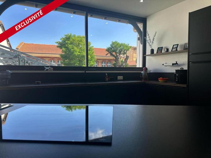 Maison - 230 m² - 3 pièces