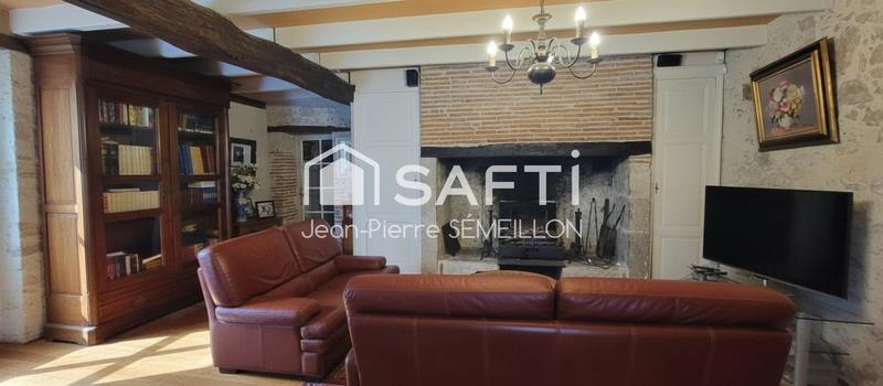 Maison - 219 m² - 8 pièces