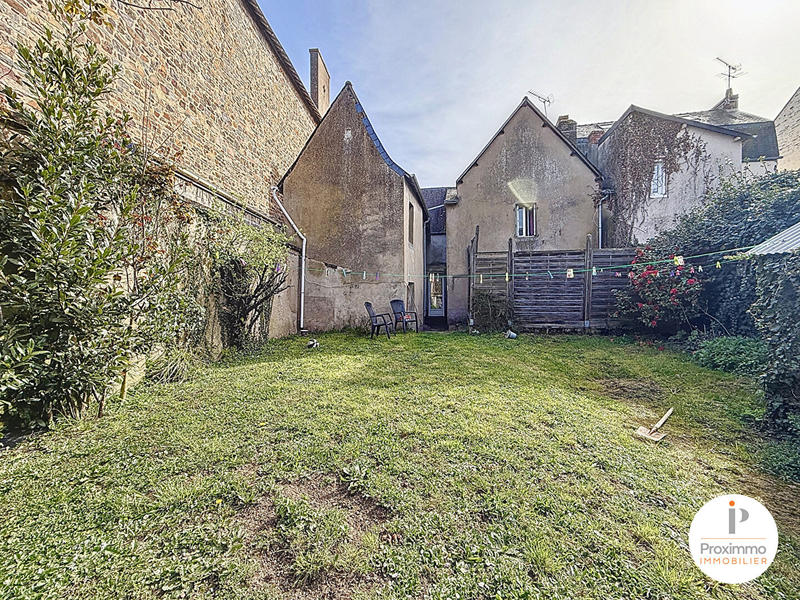 Immeuble - 84 m² - 5 pièces