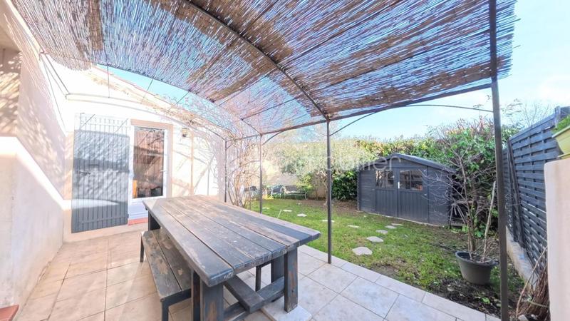 Propriété - 150 m² - 6 pièces