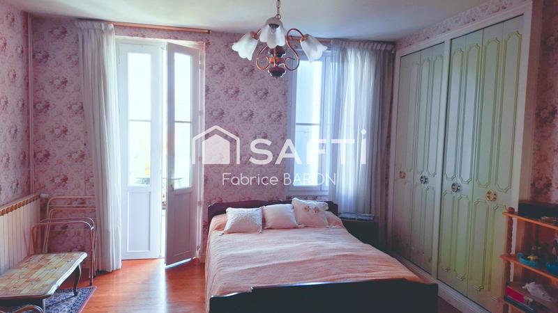 Maison - 160 m² - 6 pièces