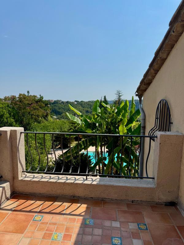 Maison - 210 m² - 7 pièces