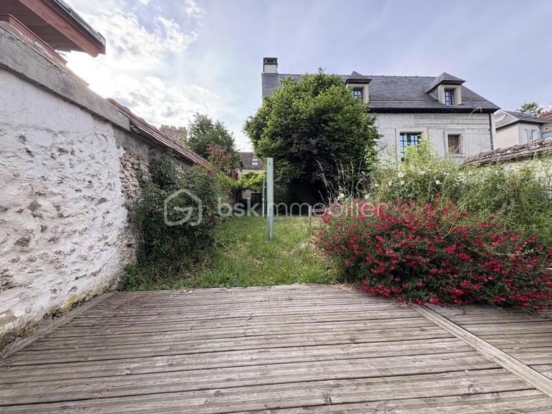 Maison - 110 m² - 4 pièces