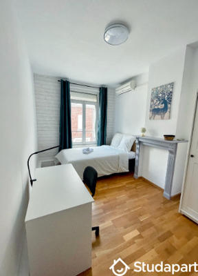 Chambre - 13 m² - 1 pièce