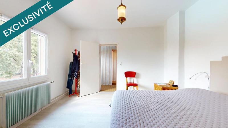 Maison - 203 m² - 7 pièces