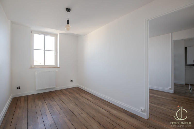 Appartement - 150 m² - 3 pièces