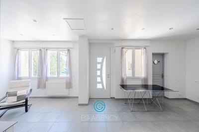 Appartement - 97 m² - 4 pièces