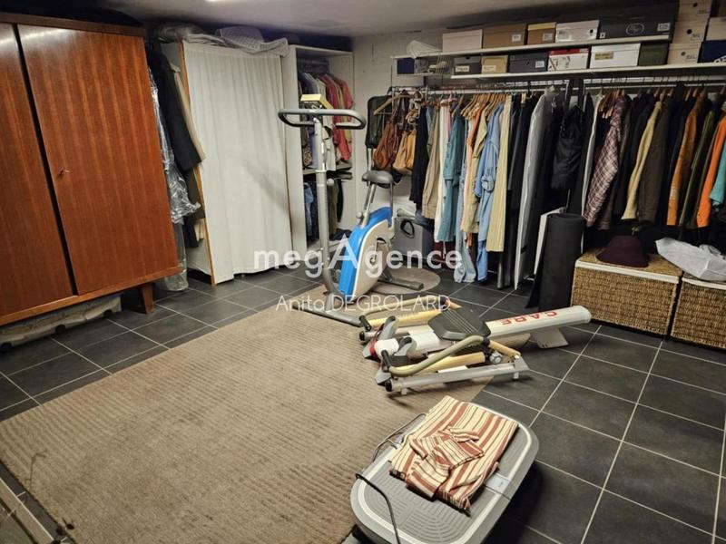 Maison - 200 m² - 5 pièces