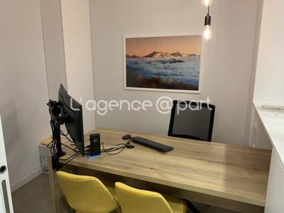 Local commercial - 78 m² - 1 pièce