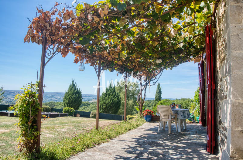 Maison ancienne - 122 m² - 4 pièces