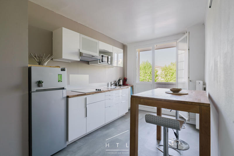 Appartement - 103 m² - 5 pièces