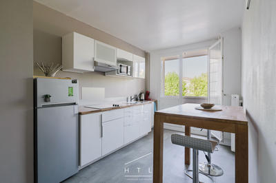 Appartement - 103 m² - 5 pièces