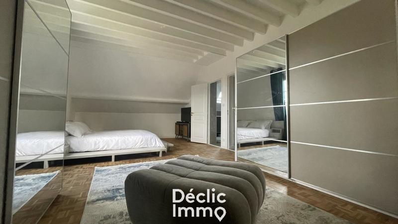 Maison - 197 m² - 8 pièces