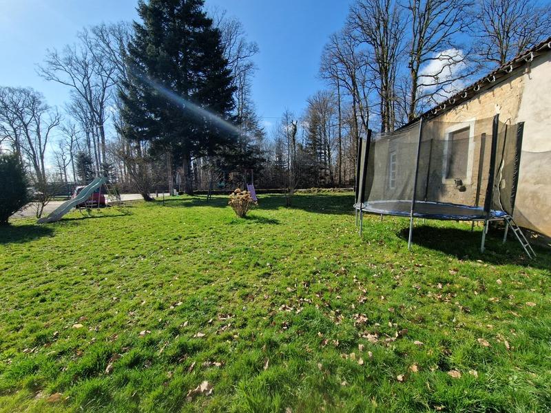Propriété - 140 m² - 5 pièces