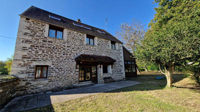 Maison ancienne - 201 m² - 7 pièces