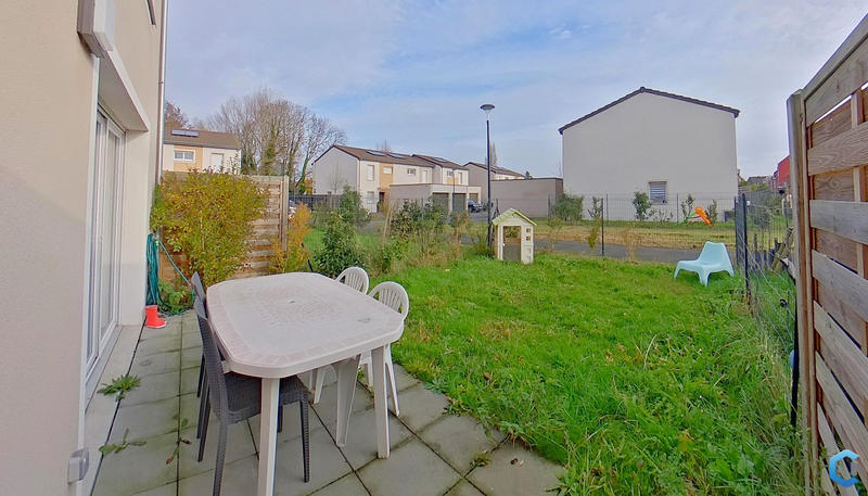 Maison - 83 m² - 4 pièces