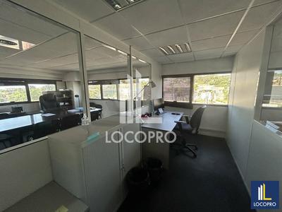 Bureau - 180 m²