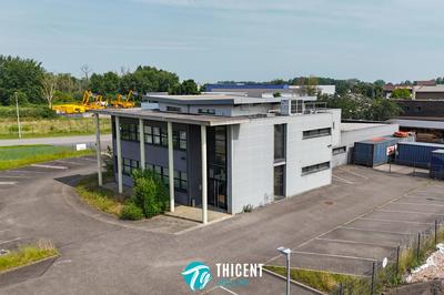 Local commercial - 722 m²