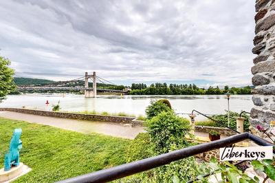 Maison - 123 m² - 5 pièces