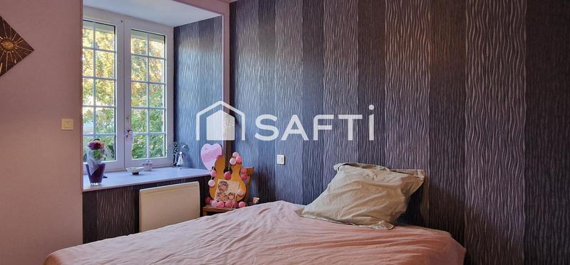 Maison - 215 m² - 11 pièces