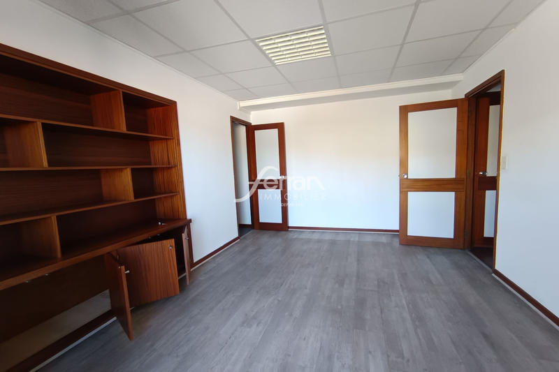 Appartement - 135 m² - 6 pièces