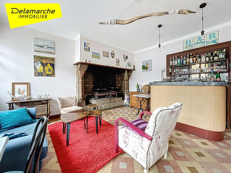 Maison - 223 m² - 10 pièces