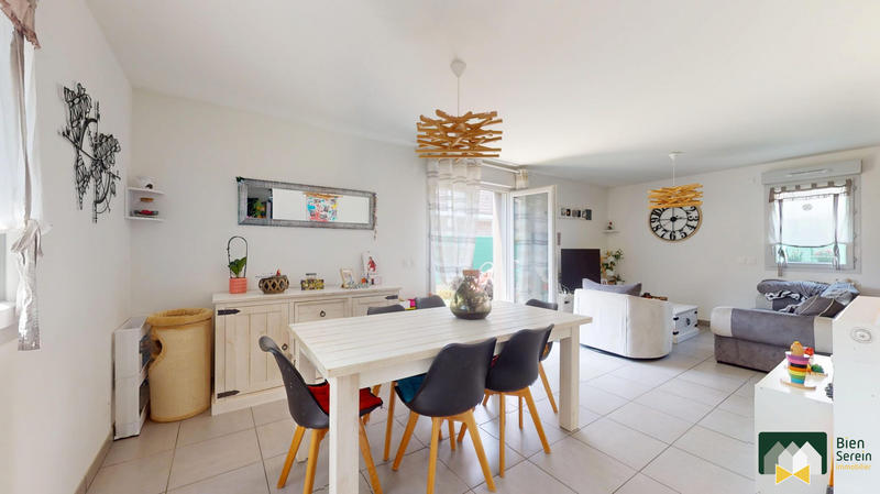 Maison - 85 m² - 5 pièces