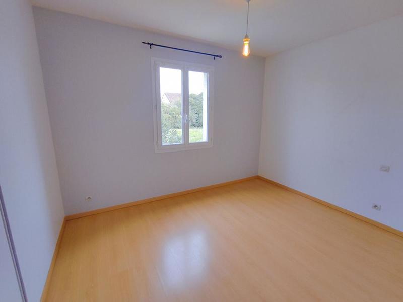 Maison - 111 m² - 5 pièces