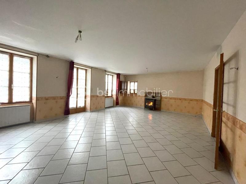 Maison - 140 m² - 6 pièces