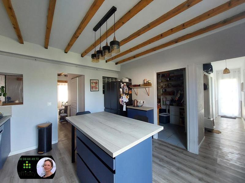 Maison - 156 m² - 5 pièces