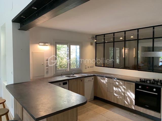 Appartement - 104 m² - 3 pièces