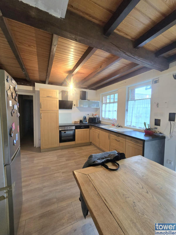 Maison - 100 m² - 6 pièces