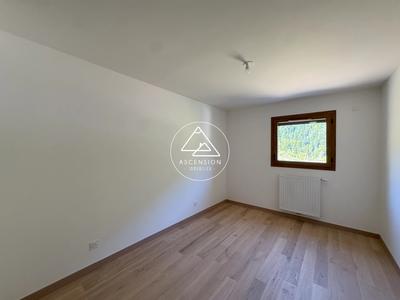 Appartement - 76 m² - 3 pièces