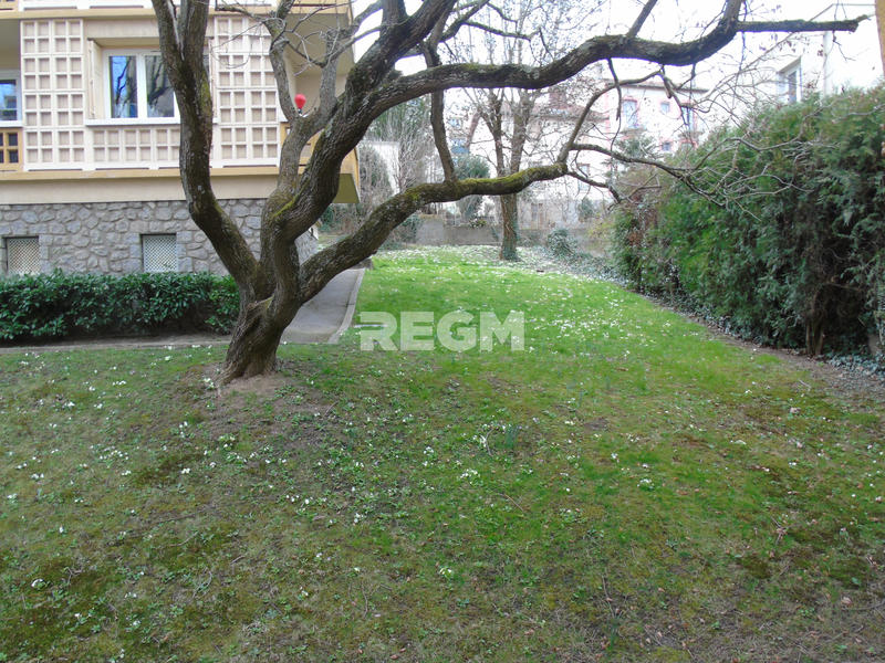 Appartement - 85 m² - 4 pièces