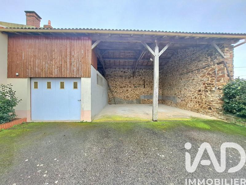 Maison - 94 m² - 5 pièces