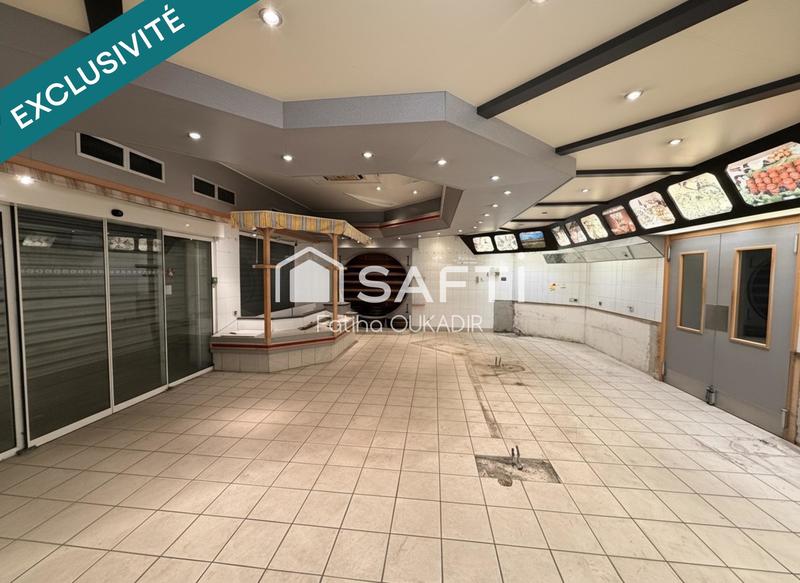 Local commercial - 263 m² - 6 pièces