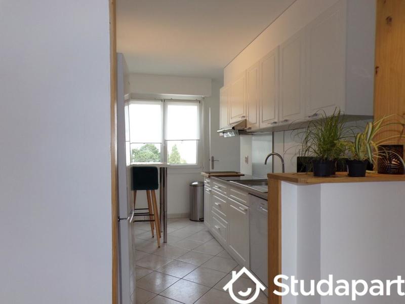 Chambre - 12 m² - 1 pièce