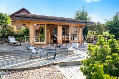 Maison - 189 m² - 8 pièces