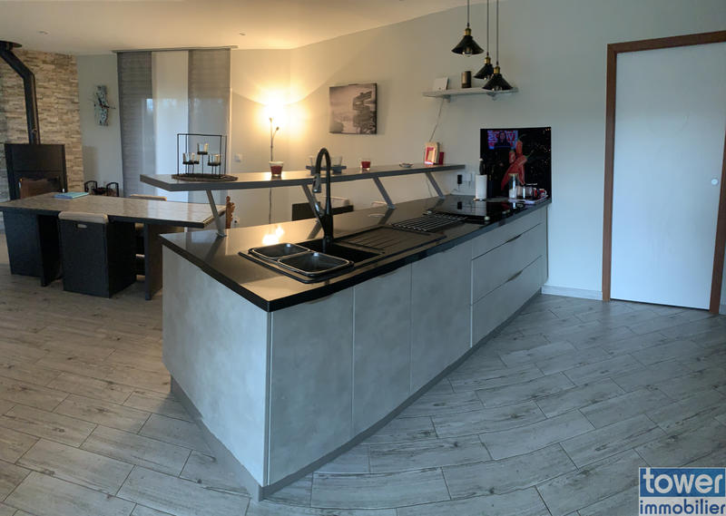 Maison - 115 m² - 4 pièces